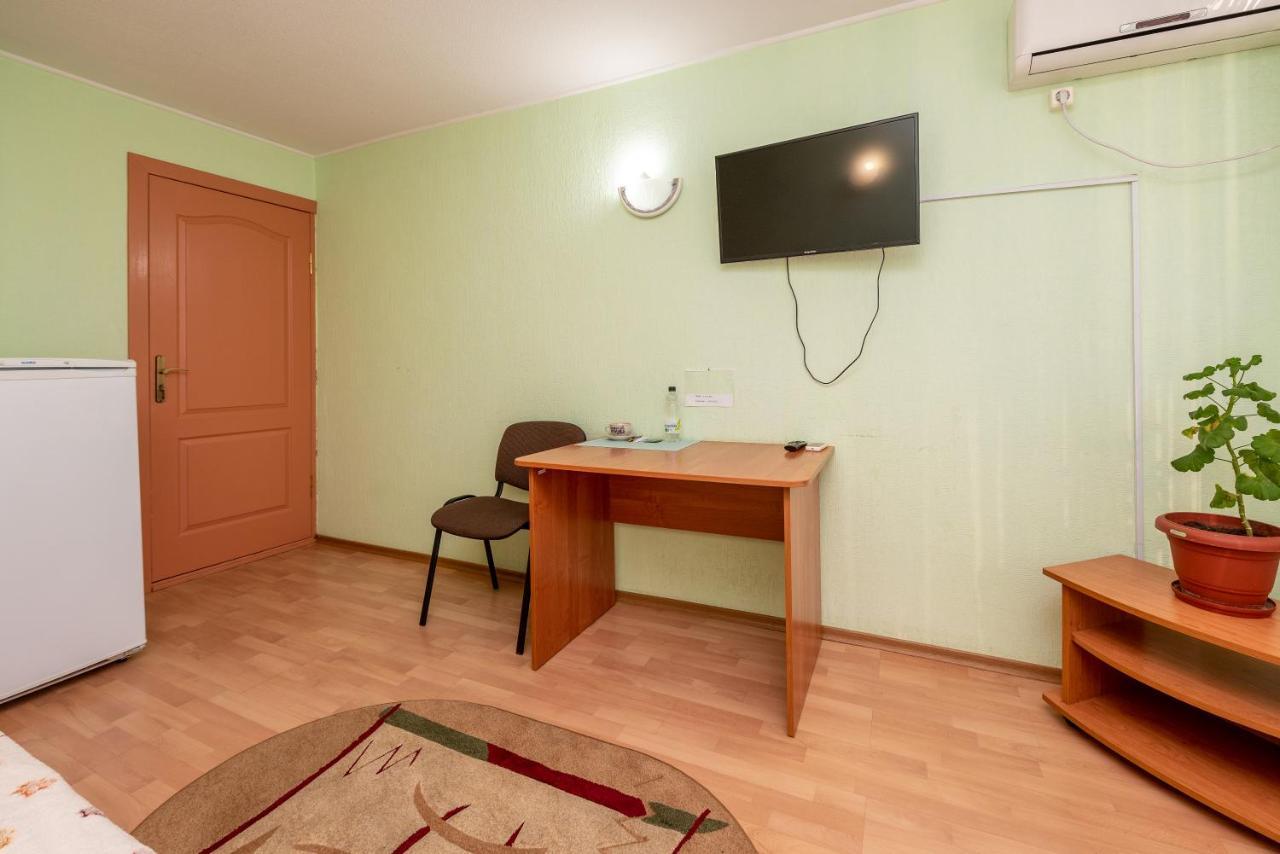 Elektromash Hotel Tyraspol Zewnętrze zdjęcie