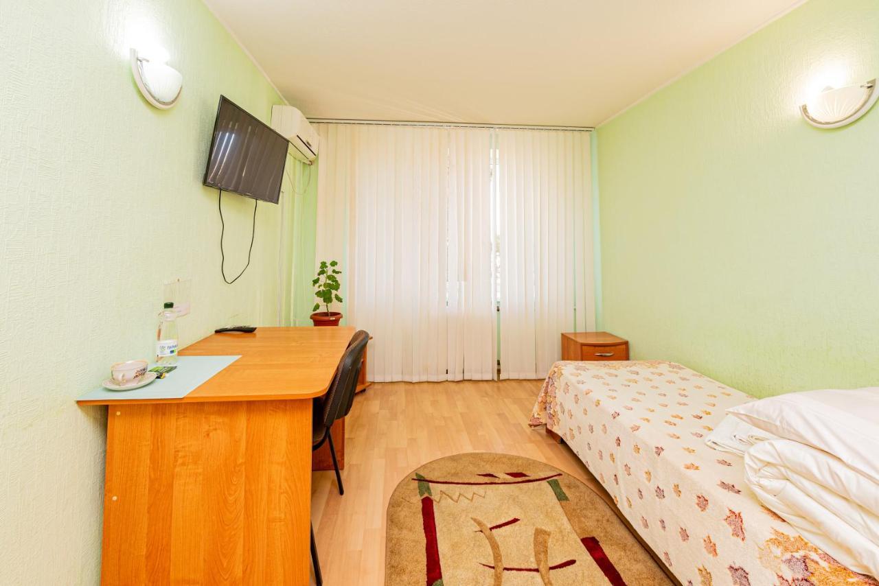 Elektromash Hotel Tyraspol Zewnętrze zdjęcie